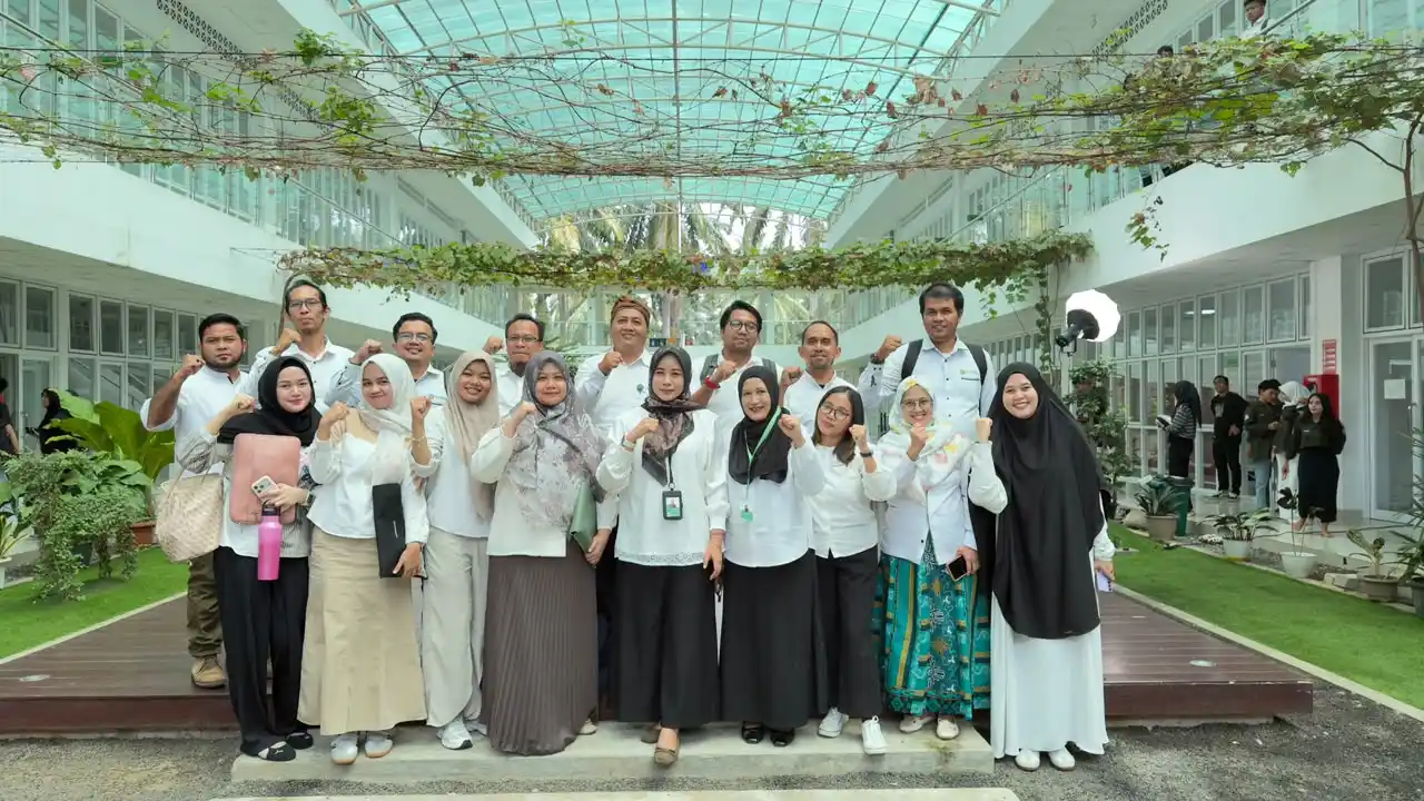 Directorate of Human Resources Conducts Working Visit to the Faculty of Forestry, USU